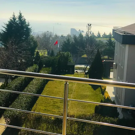 Wide Family House * Istanbul