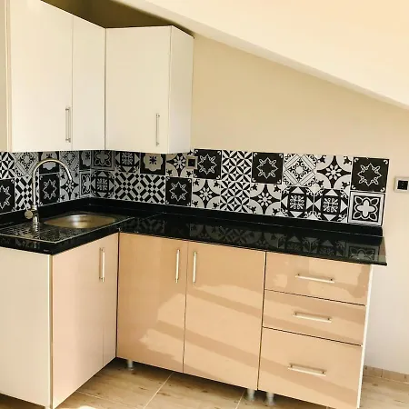 Wide Family House Apartment *