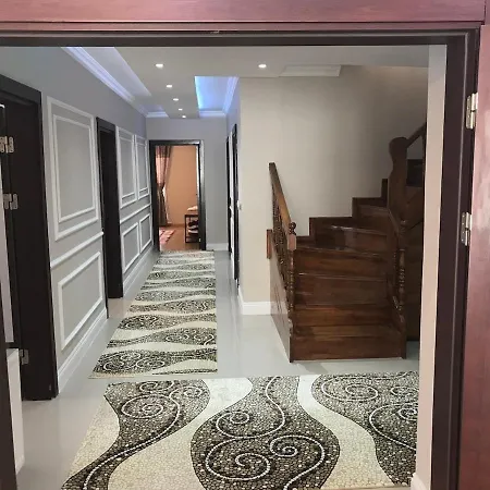 Wide Family House דירה *