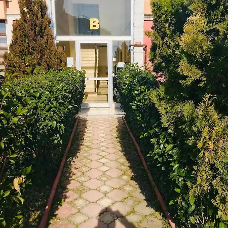 Wide Family House *